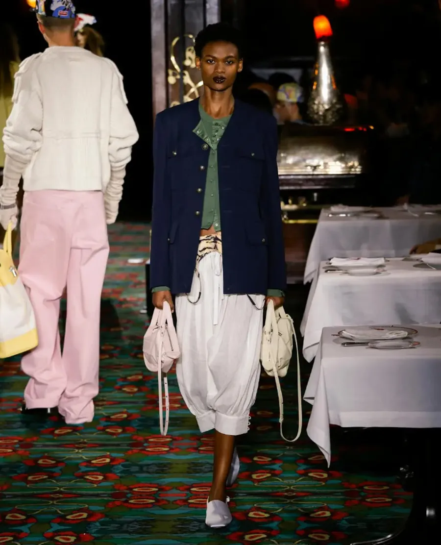 KENZO SS26 Menswear: Từ Hộp Đêm Đến Sàn Diễn Thời Trang