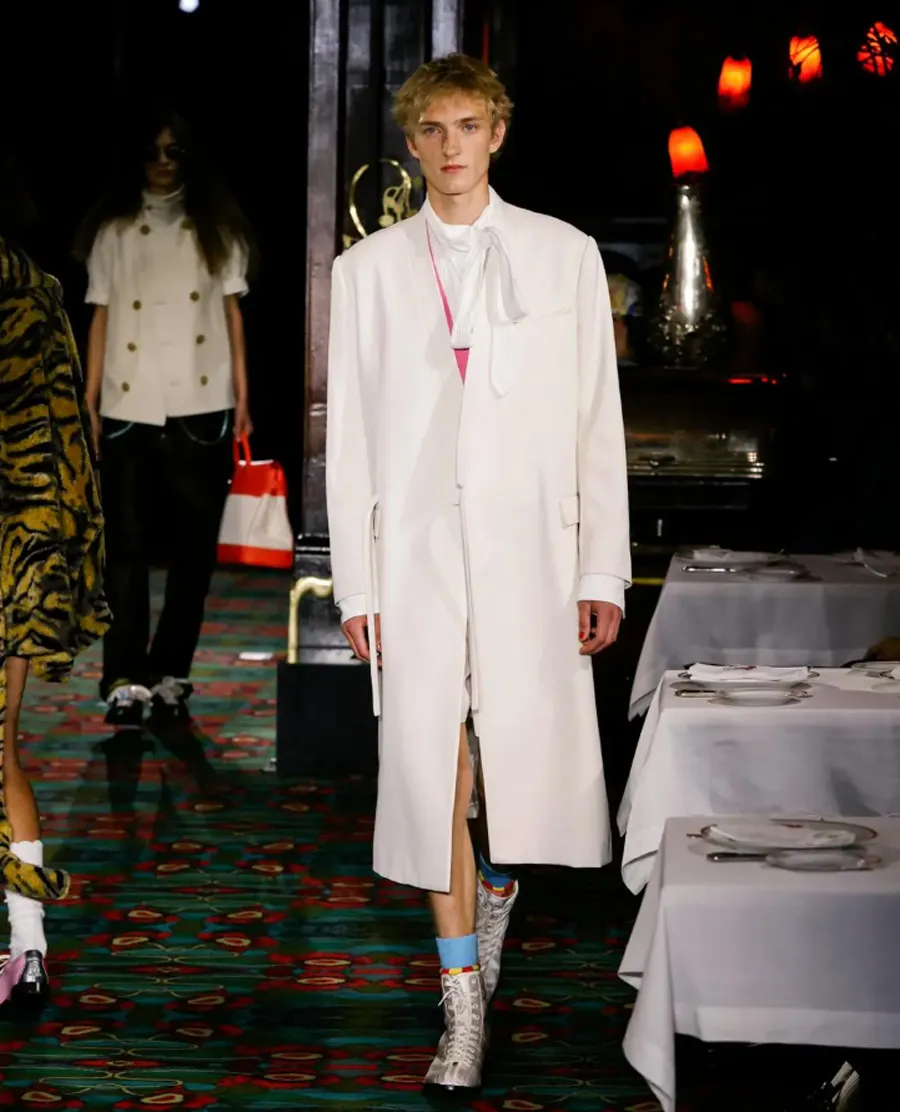 KENZO SS26 Menswear: Từ Hộp Đêm Đến Sàn Diễn Thời Trang