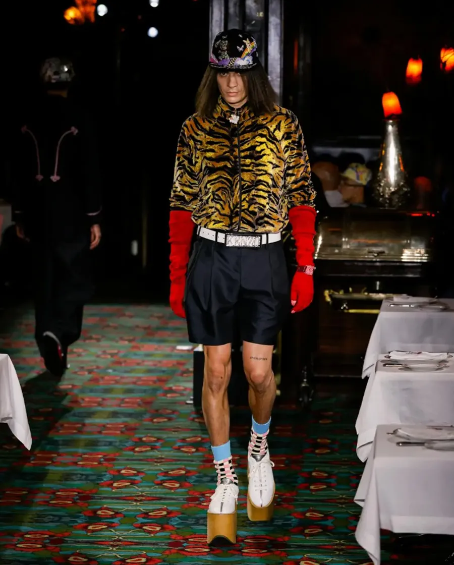 KENZO SS26 Menswear: Từ Hộp Đêm Đến Sàn Diễn Thời Trang