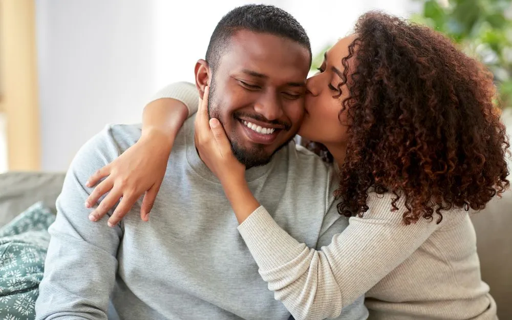 Kỷ Niệm 10 Năm Ngày Cưới Gọi Là Gì? Quà Tặng 10 Năm Ngày Cưới