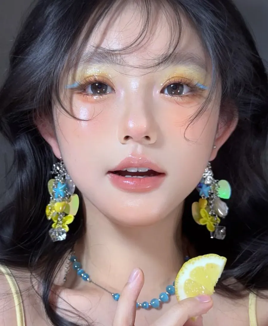 6 Cách Makeup Đi ConCert Cá Tính Và Nổi Bật Giữa Đám Đông