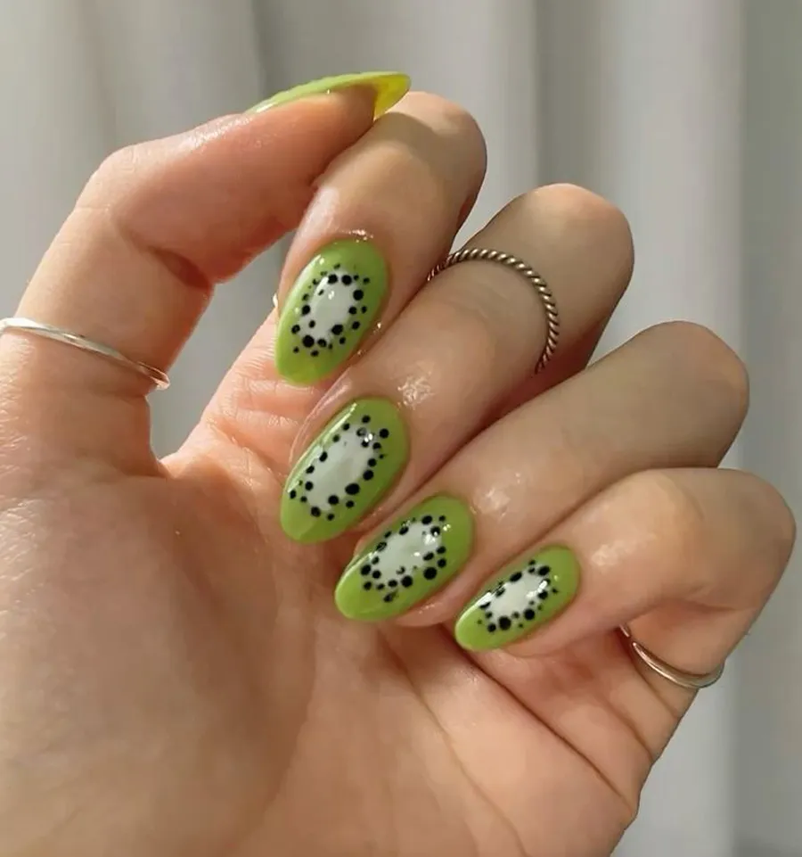 Top 15+ Mẫu Nail Trái Cây Tươi Mát Và Độc Đáo Cho Mùa Hè