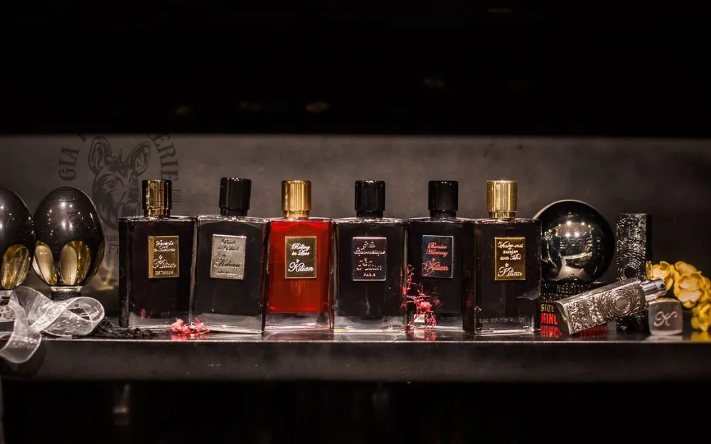 Review 7 Chai Nước Hoa Kilian Đen Thơm Lâu Bán Chạy Nổi Bật - 14