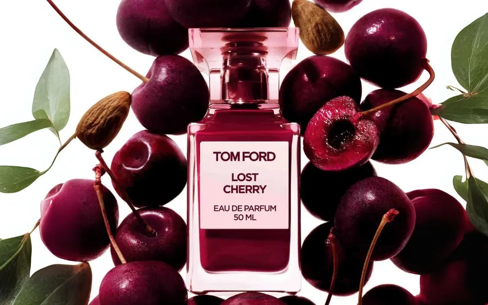 So Sánh 02 Nước Hoa Tom Ford Đỏ: Lost Cherry & Jasmine Rouge