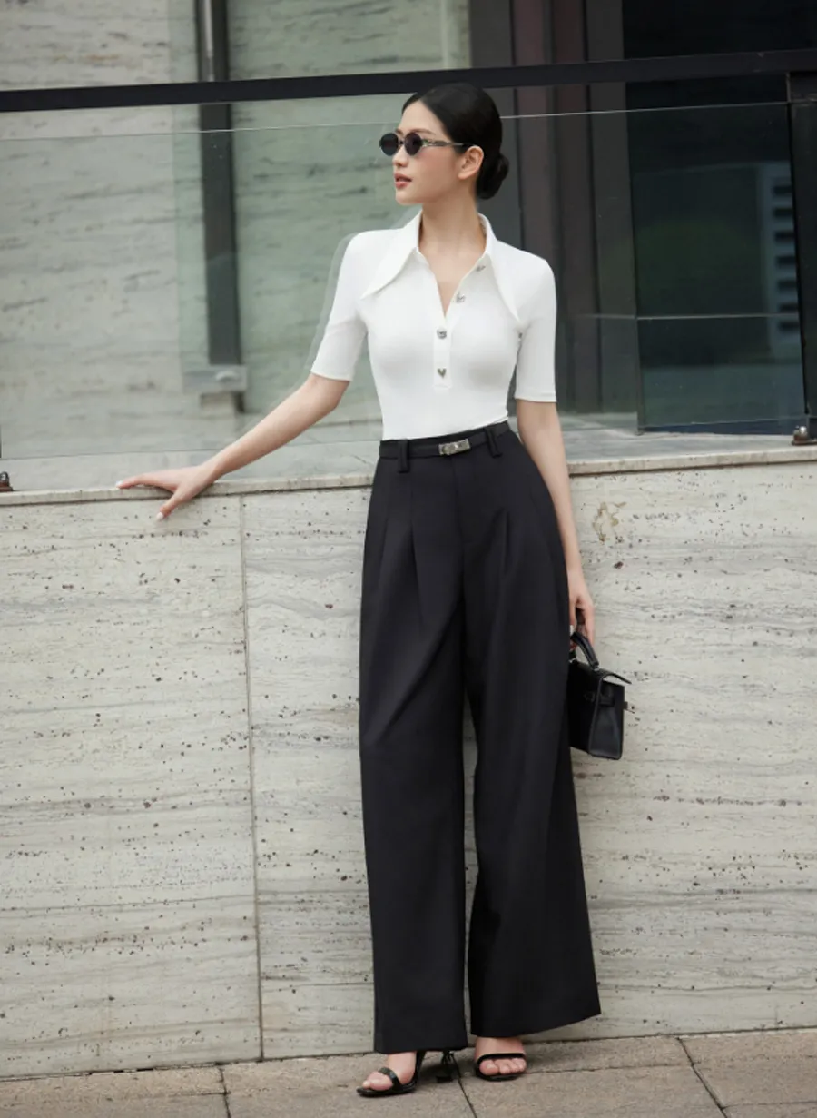 Mặc gì đi xem diễu binh 2/9? Gợi ý outfit ấn tượng cho nam và nữ