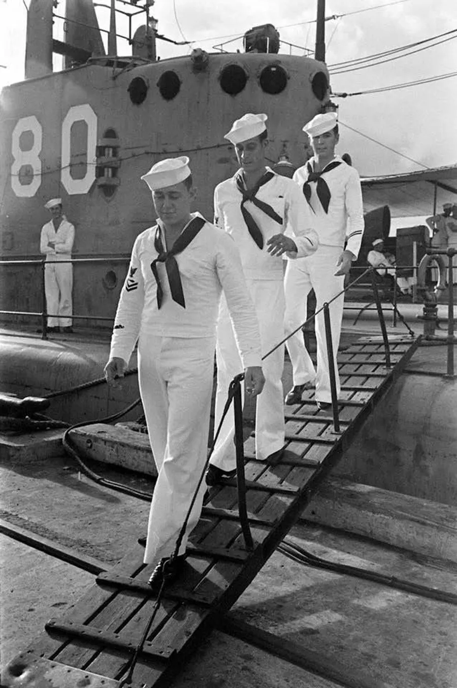 Sailor Style là gì? Tips phối đồ phong cách thủy thủ chuẩn 