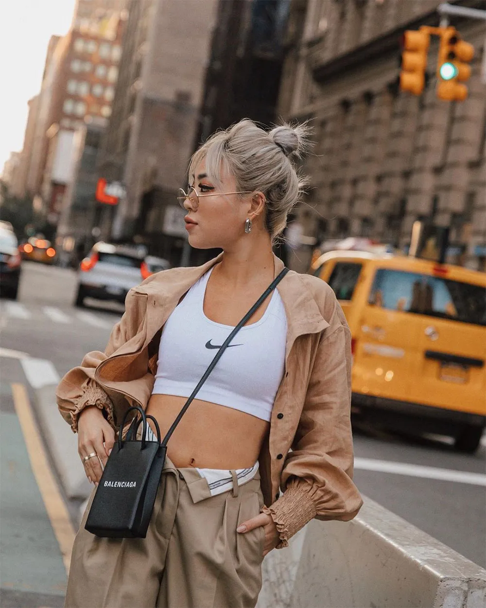 Phong Cách Athleisure Là Gì? Tại Sao Athleisure Được Các It Girl Săn Đón?