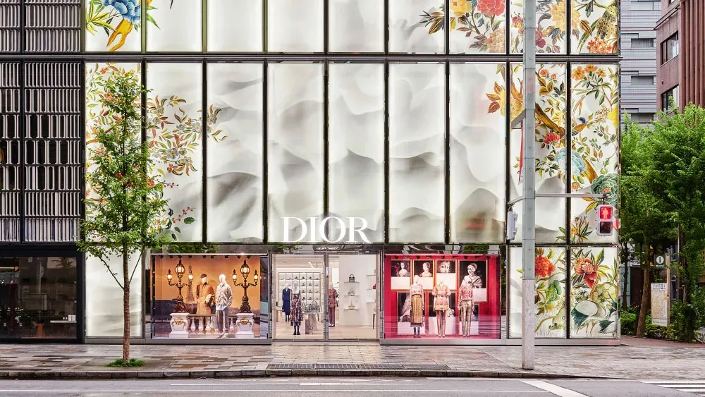 Review 5 Màu Son Dưỡng Dior Dạng Tuýp Bán Chạy Mới Ra Mắt - 1