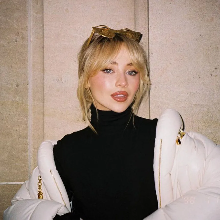 Tóc mái dáng cổ chai (Bottleneck bangs)