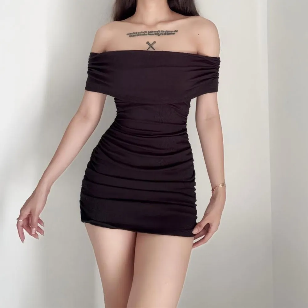 Váy Bodycon Là Gì? Gợi Ý Phối Đồ Với Váy Bodycon Cho Nữ Ấn Tượng