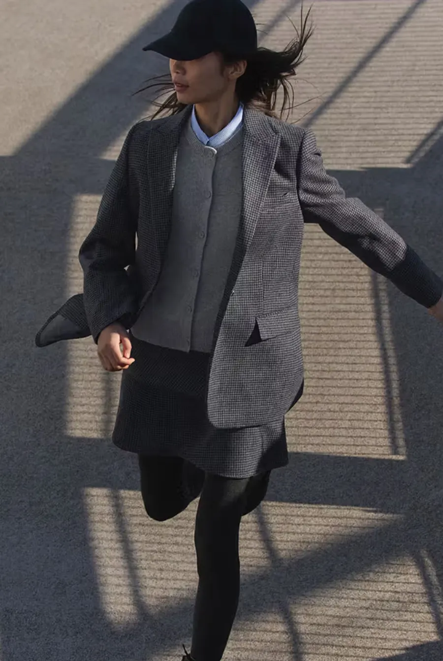 BST Uniqlo Thu/Đông 2025