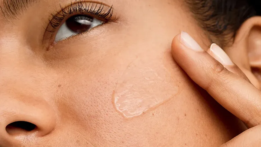 Kem lót cho da dầu