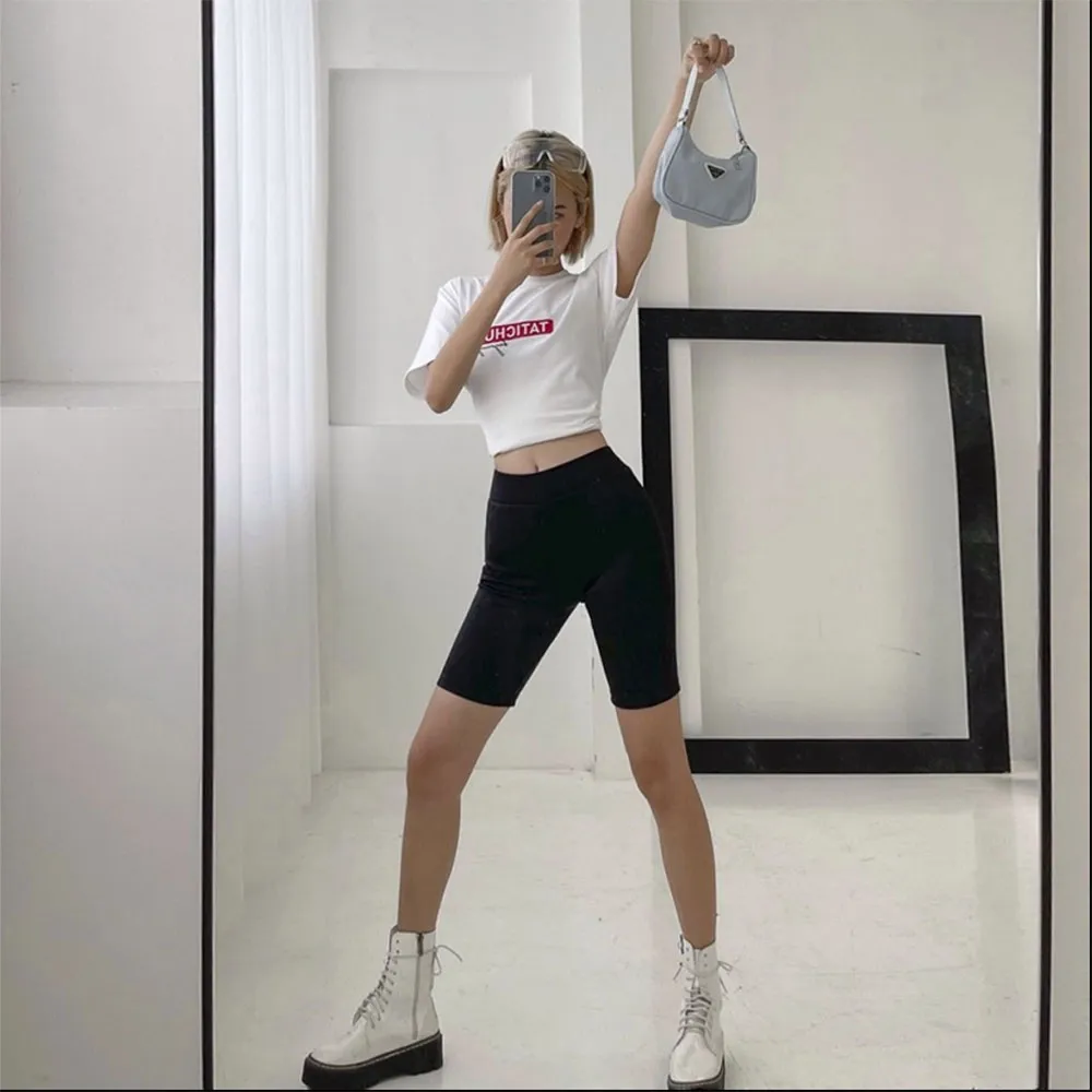 Gợi Ý Cách Phối Đồ Tập Gym Cho Nữ Đẹp, Thoải Mái Và Tôn Dáng  - 12