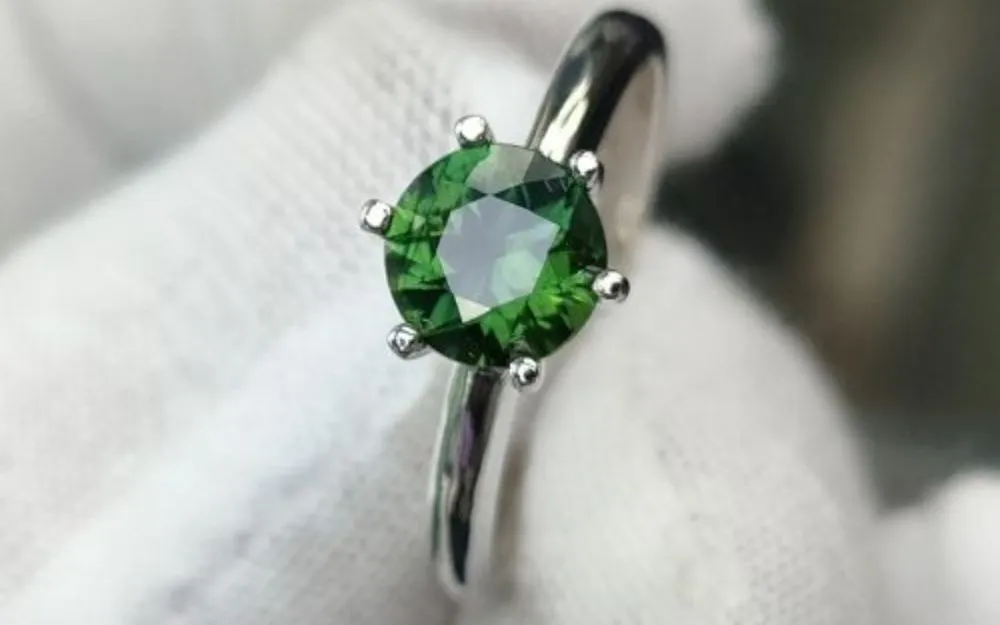 Ý Nghĩa Đeo Nhẫn Ngón Trỏ, Cách Đeo Nhẫn Ngón Trỏ Hợp Phong Thủy - 6