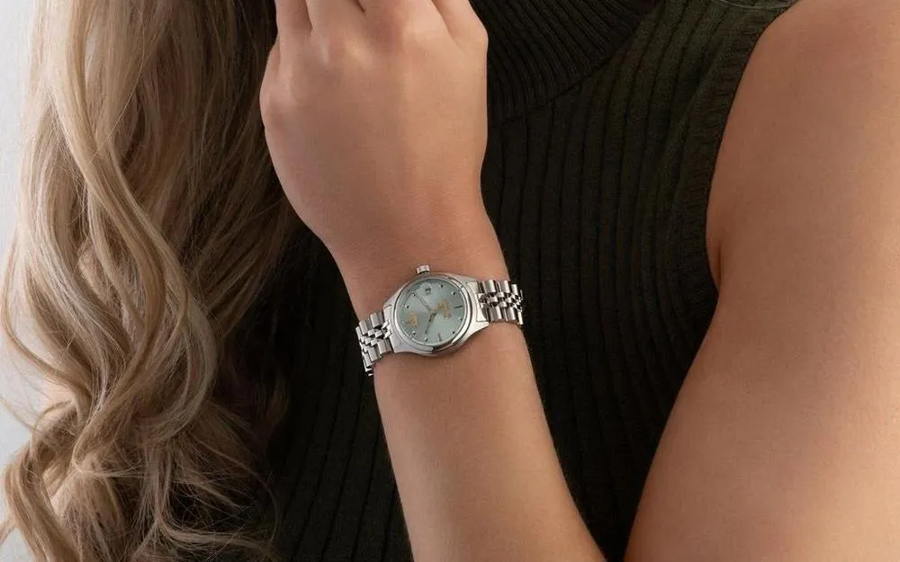 Top 10 Đồng Hồ Vivienne Westwood Nữ Bán Chạy, Cực Sang Chảnh Hiện Nay - 12