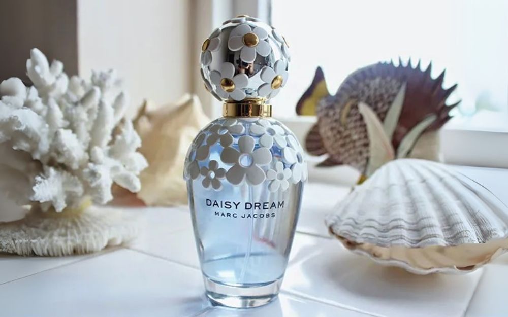 Review Nước Hoa Hình Bông Hoa Hot Hit Trên Thị Trường Hiện Nay - 6