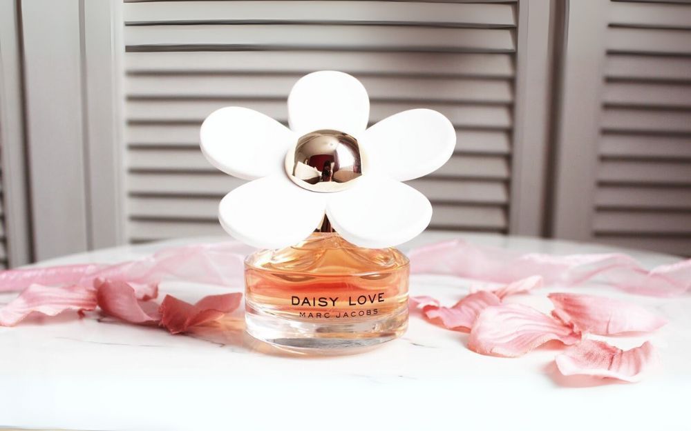 Review Nước Hoa Hình Bông Hoa Hot Hit Trên Thị Trường Hiện Nay - 9