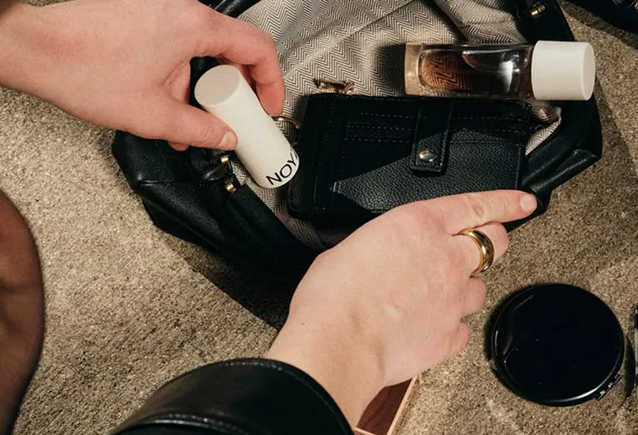 Nước hoa khô là gì? Top 15 nước hoa khô thơm lâu và dễ dùng - 21