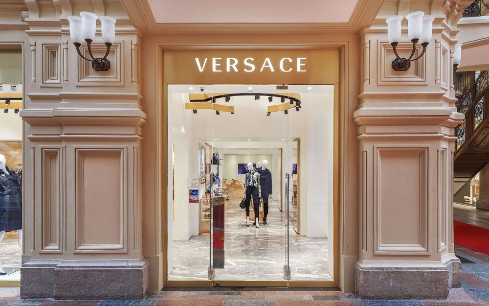 Review 02 Nước Hoa Versace Đỏ: Eros Flame & Red Jeans  - 1