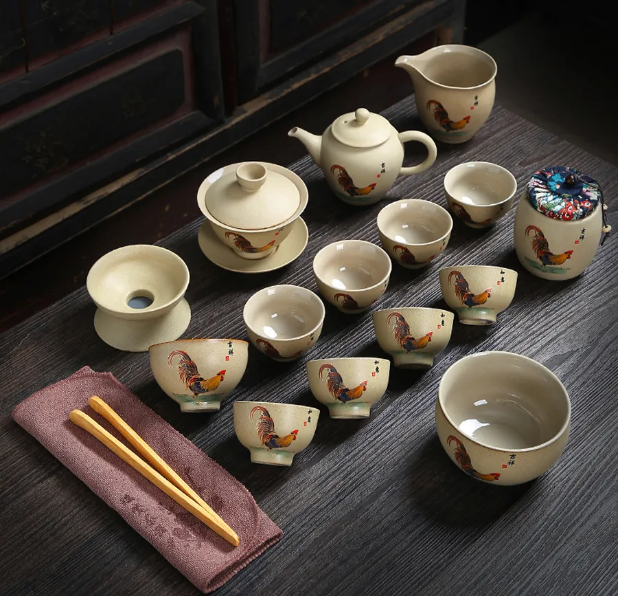 Bộ ấm trà và trà ngon