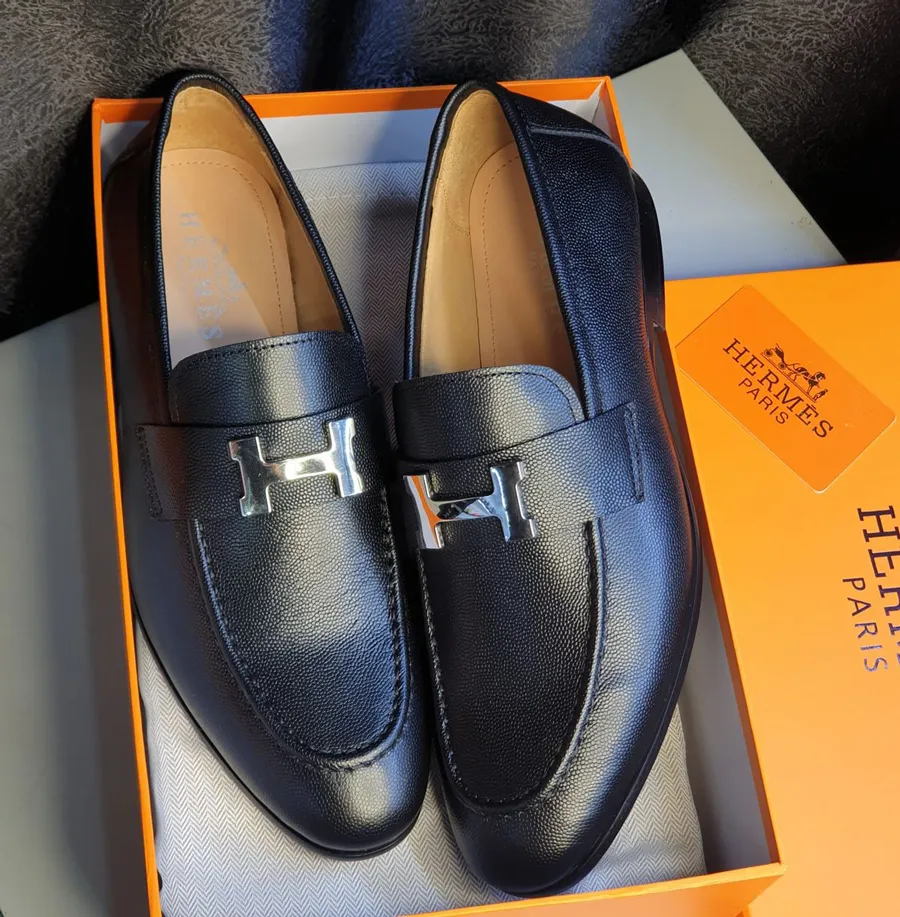 Giày da thanh lịch