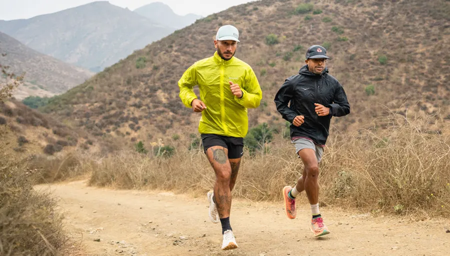 20+ Áo Khoác Chạy Trail Hàng Đầu: Chống Thấm, Chống Gió, Thoáng Khí - 18