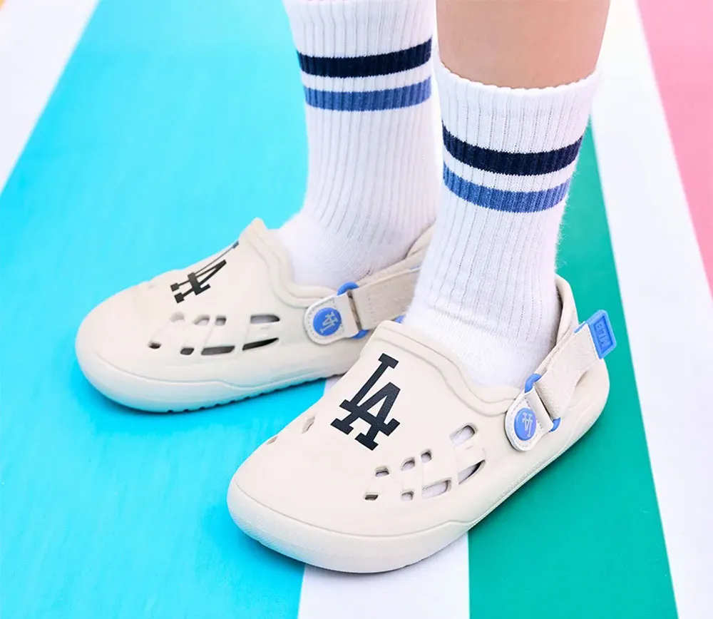 Top 10 Dép Sandal Trẻ Em Bán Chạy, Đi Êm Chân Nên Mua - 11