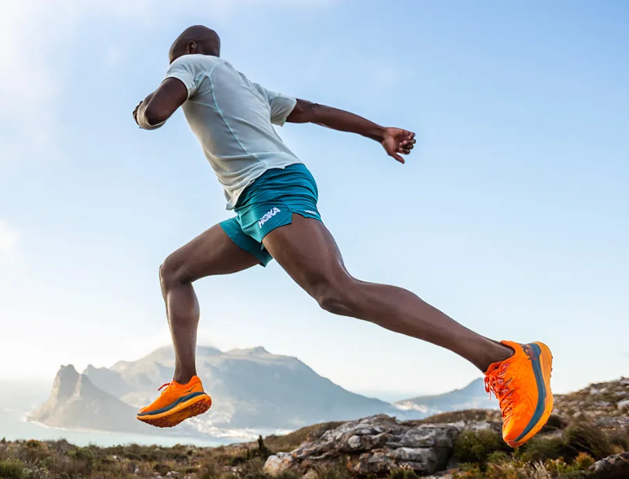 Cách chọn giày chạy bộ Hoka phù hợp cho runner