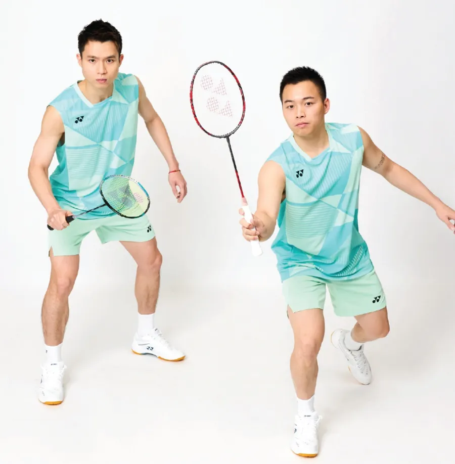 Yonex