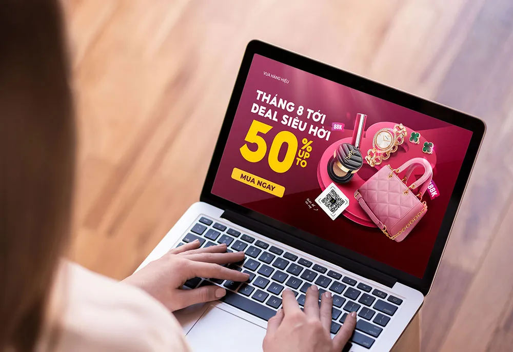 Mua Sắm Tháng 8: Ưu Đãi Đặc Biệt Và Freeship Toàn Quốc Tại Vua Hàng Hiệu - 1