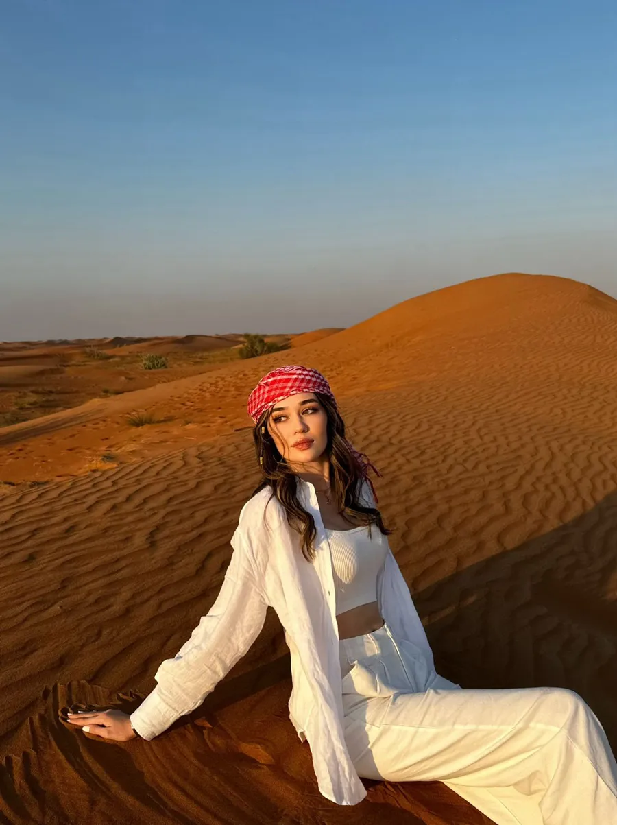 Sơ mi trắng oversized