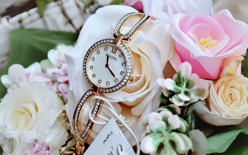 Top 10 Đồng Hồ Bulova Nữ Đính Đá Bán Chạy, Cực Sang Trọng - 2