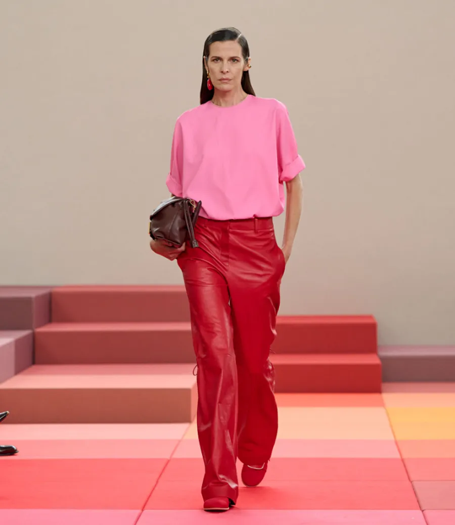 Fendi Xuân/Hè 2026: Khi kí ức thị giác biến thành một lãnh địa rực rỡ - 4