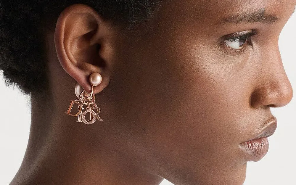 Review Top 6 Khuyên Tai Dior Bán Chạy, Được Ưa Chuộng Hiện Nay - 13