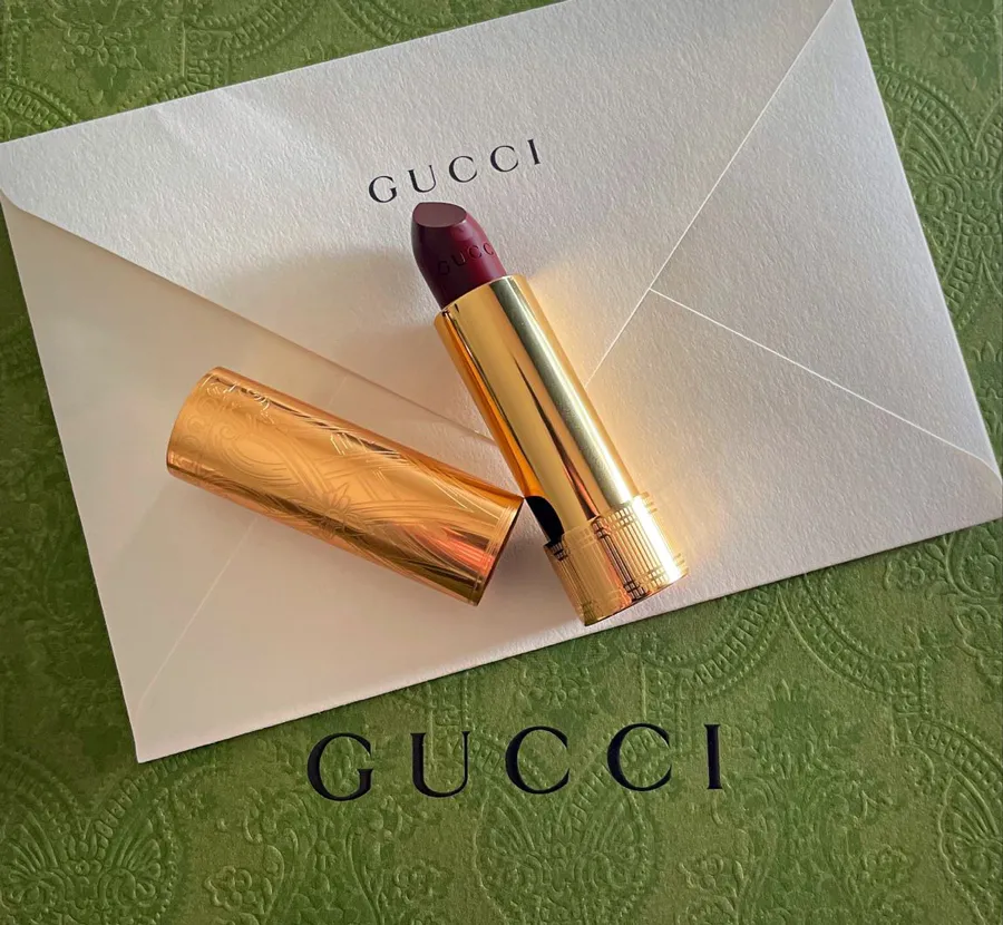 Địa chỉ phân phối son môi Gucci chính hãng