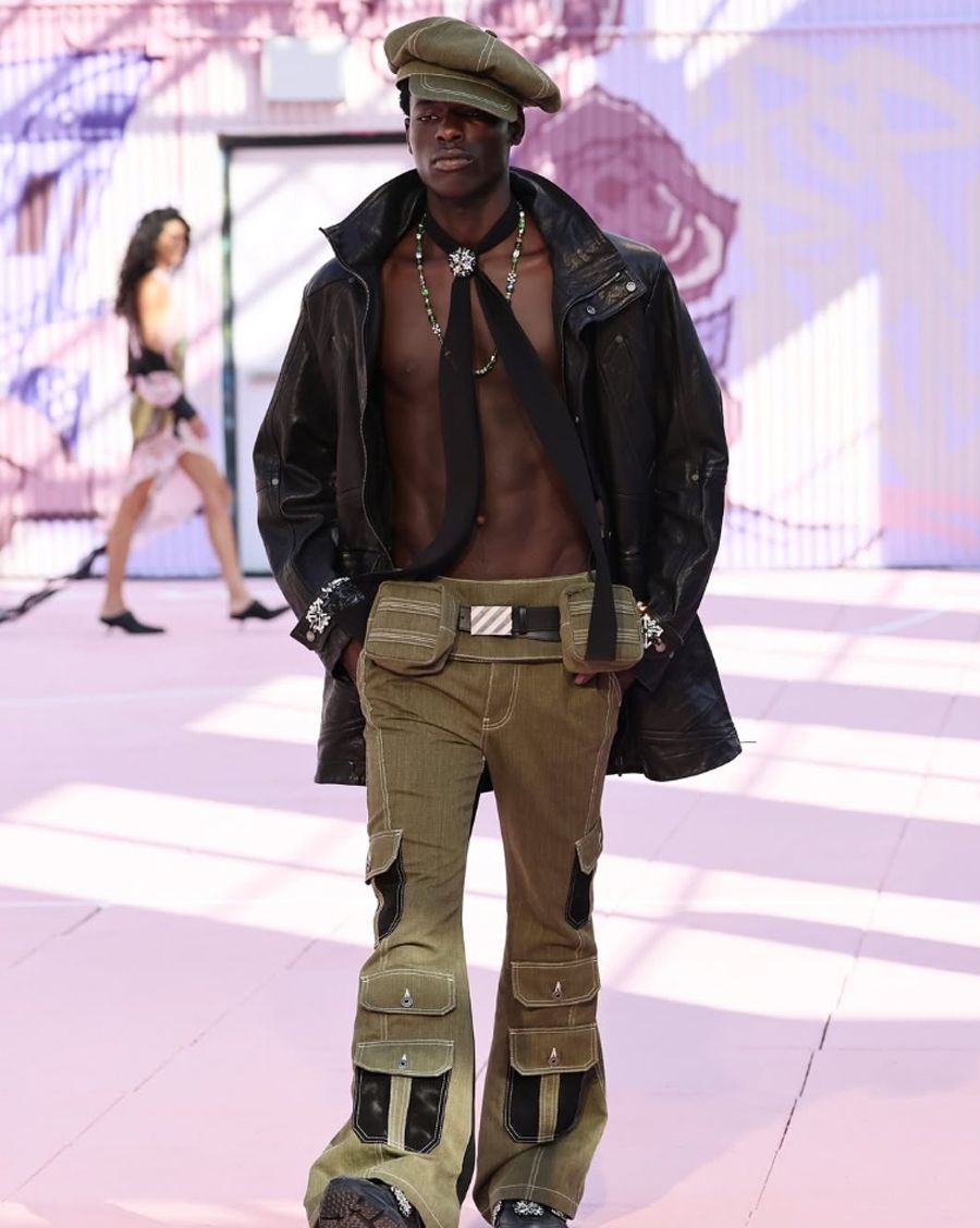 Off-White Xuân Hè 2026: Khi di sản đường phố New York hòa trong nhịp disco thập niên 70 - 26