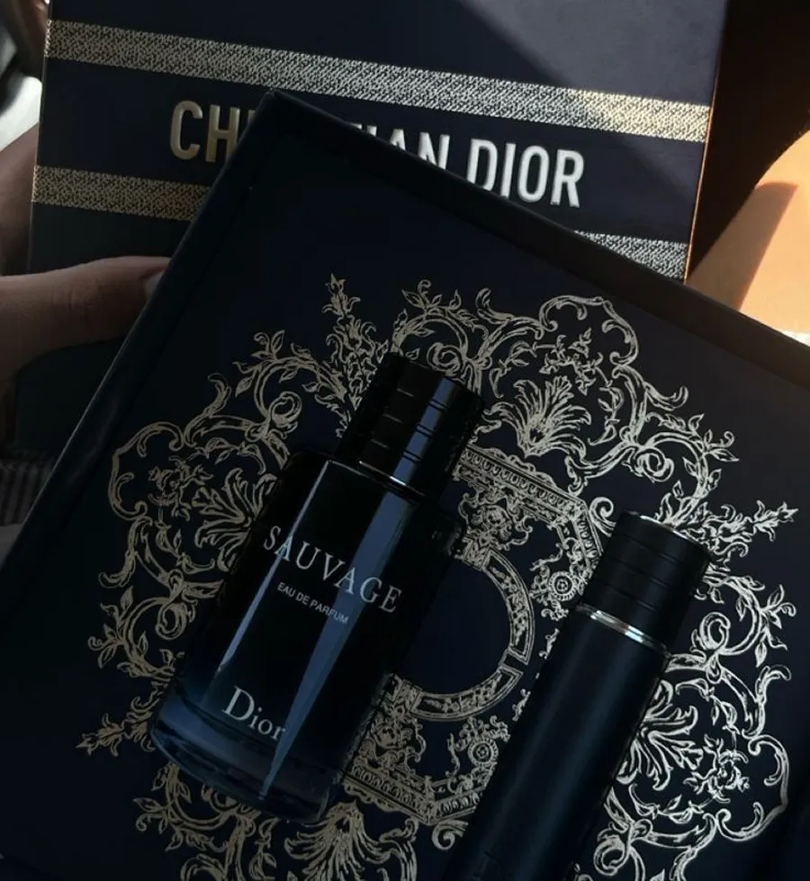 Quà sinh nhật cho nam Thiên Bình