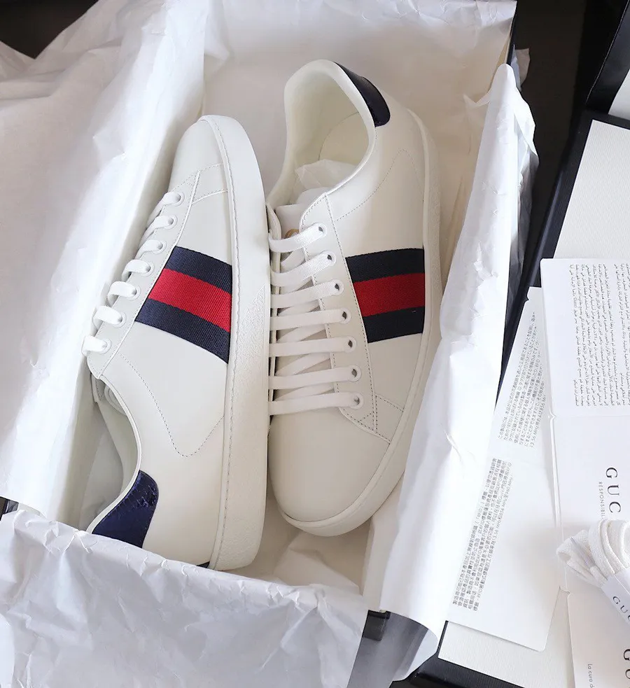 Quà sinh nhật cho nam Thiên Bình