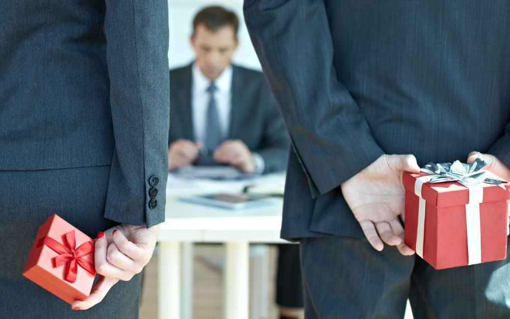 Top 25 Món Quà Tặng Sếp Nam Cực Kỳ Ý Nghĩa Cho Mọi Dịp Đặc Biệt - 20