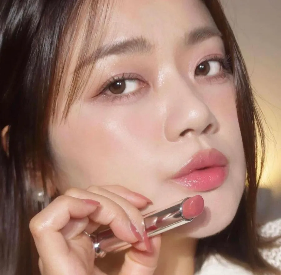 Dior Addict Lip Glow 1947 Miss Dior Hồng Dâu 