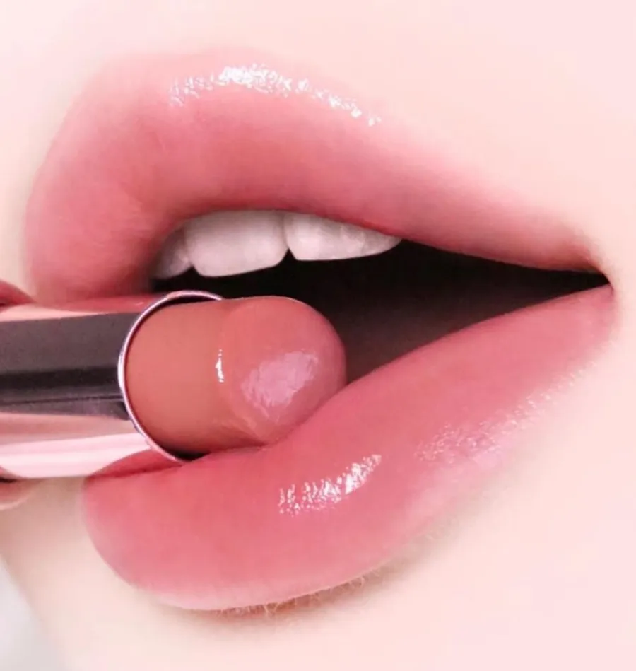 YSL Candy Glow Tinted Butter Balm Mini 1B Pink Sunrise