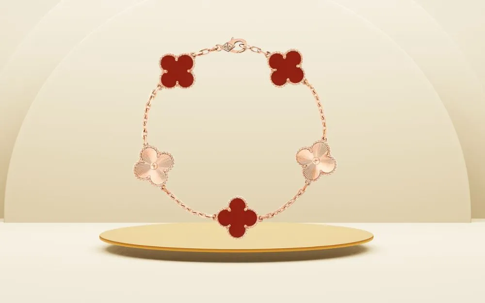 Top 10 Vòng Tay Van Cleef Bán Chạy, Được Săn Đón Hiện Nay - 7