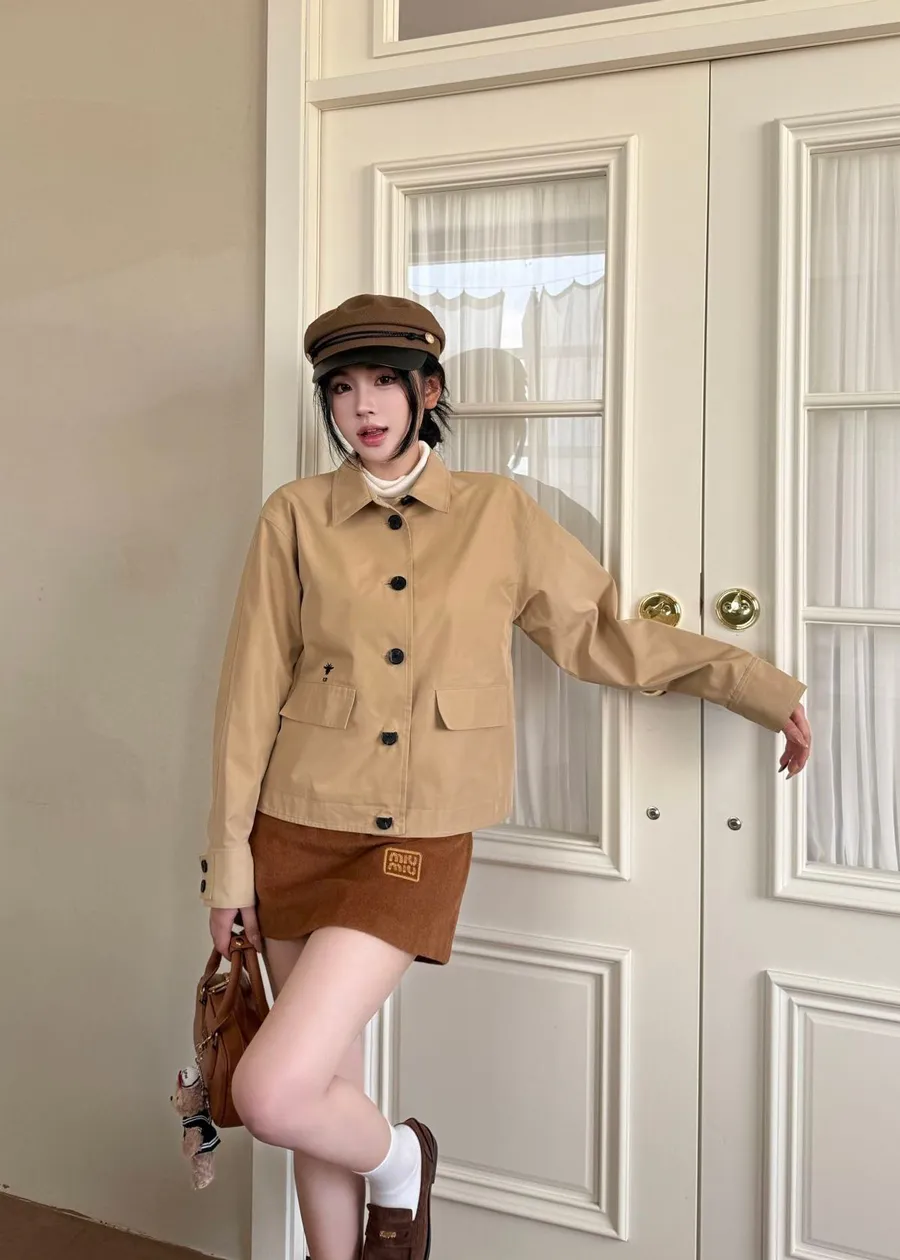 Phối với màu be