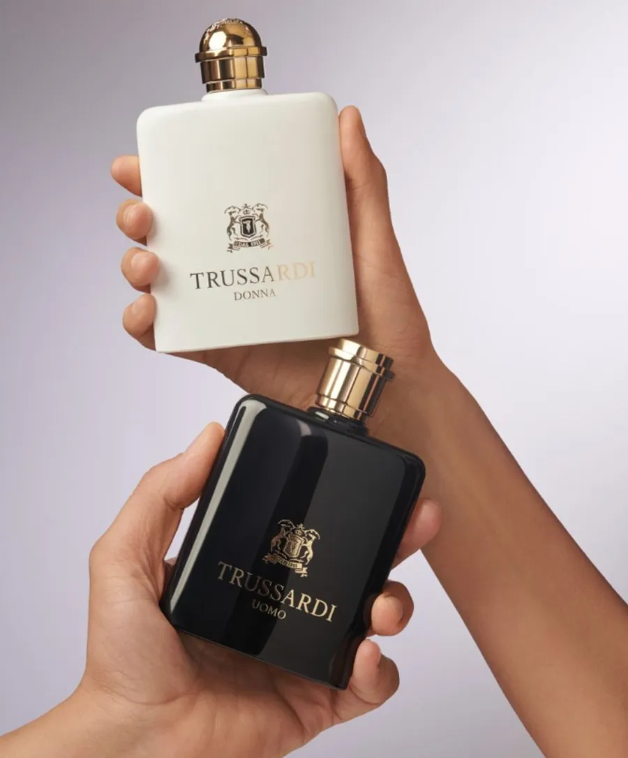 Cách phân biệt nước hoa Trussardi thật - giả