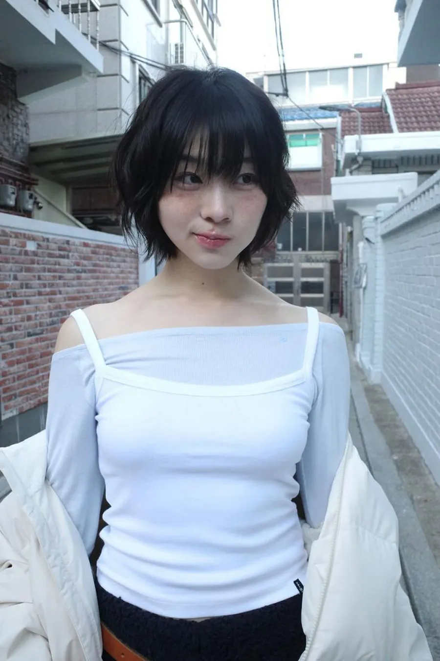 Tóc pixie xoăn rối