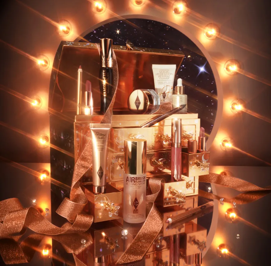 Charlotte Tilbury - Charlotte’s Beauty Treasure Chest
