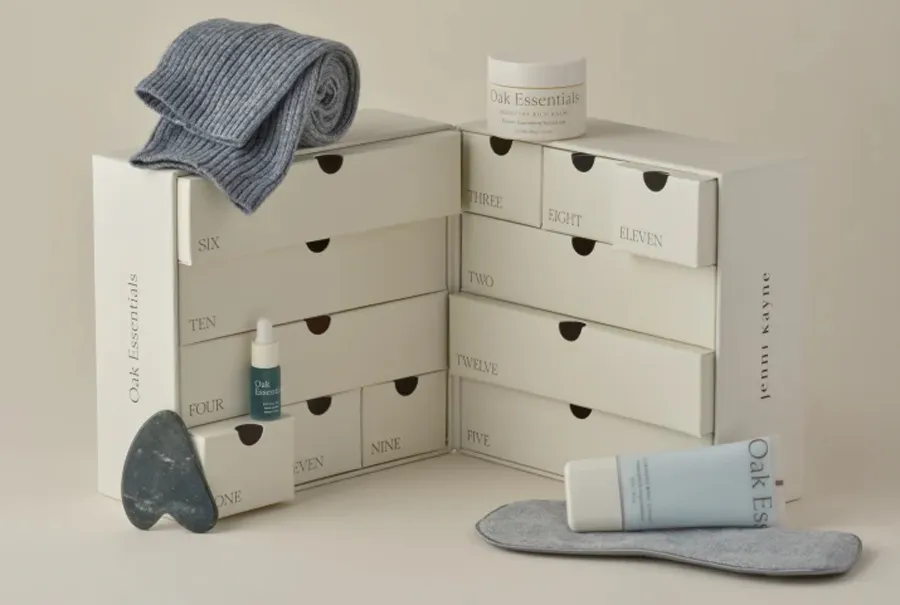 Oak Essentials x Jenni Kayne Holiday Calendar Set