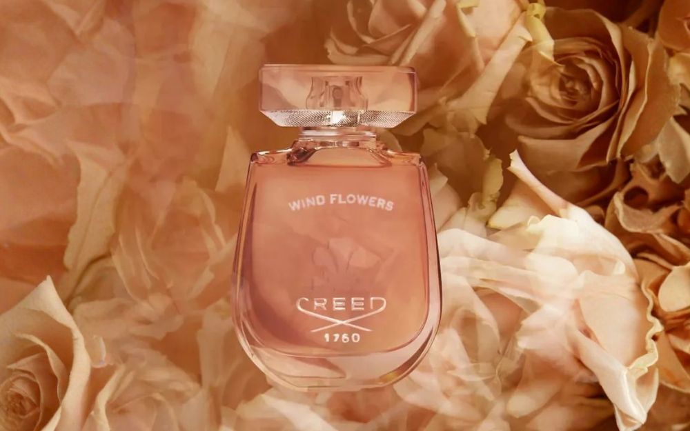 Top 10 Nước Hoa Mùi Xạ Hương Cho Nữ Thơm Lâu, Quyến Rũ 2025 - 8