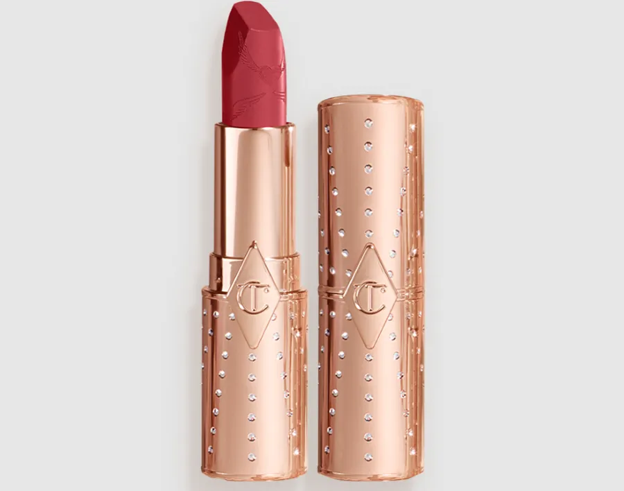 Son Charlotte Tilbury