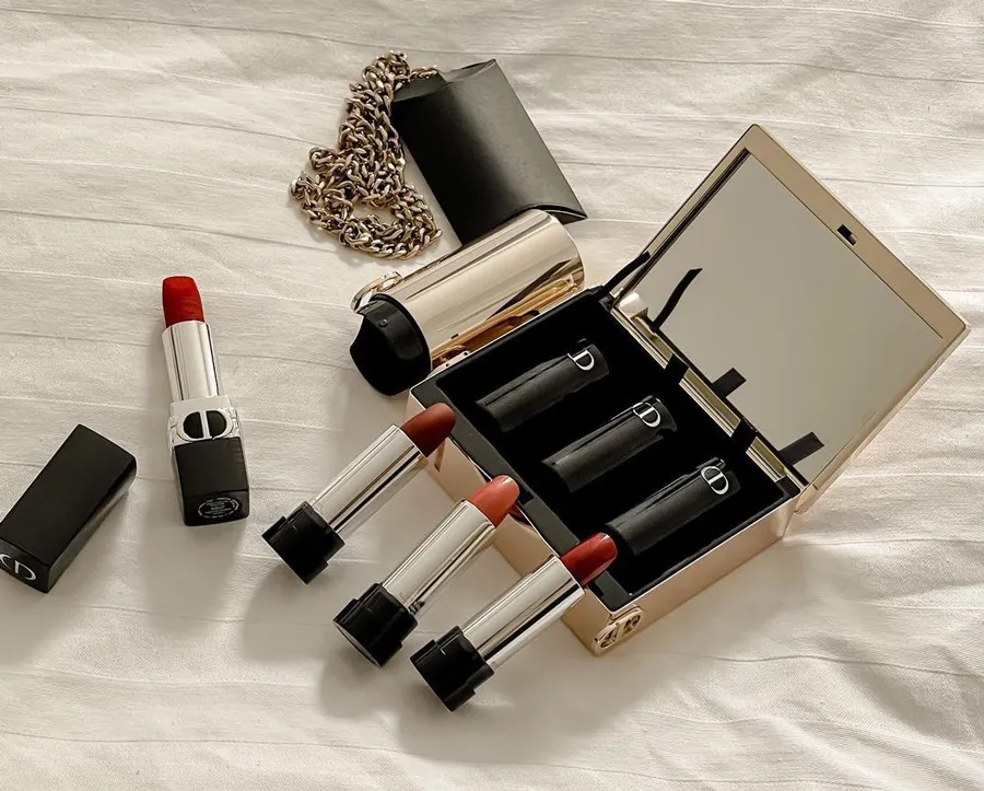 Lưu ý khi chọn son môi làm quà tặng Giáng Sinh